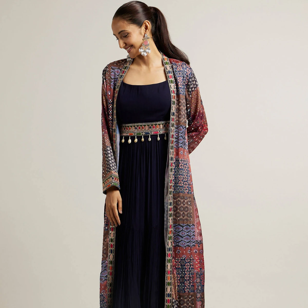 Aakarsha Attractive Women Kurta Sets